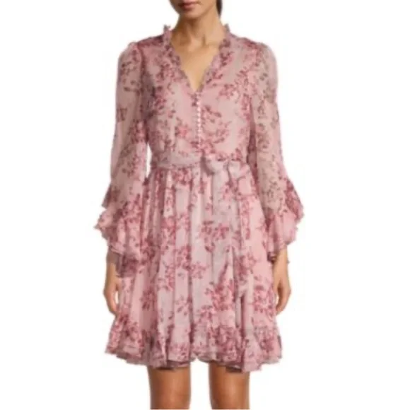 STELLAH Blush Floral Dress - Picture 4 of 16